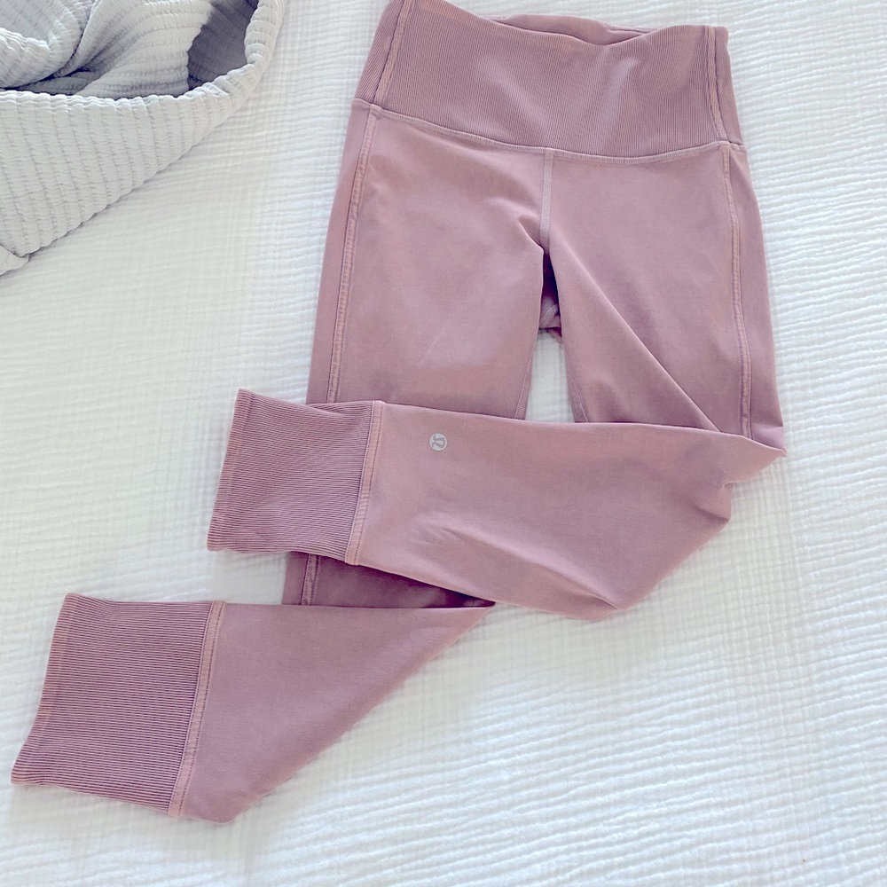 Lululemon cropped leggings